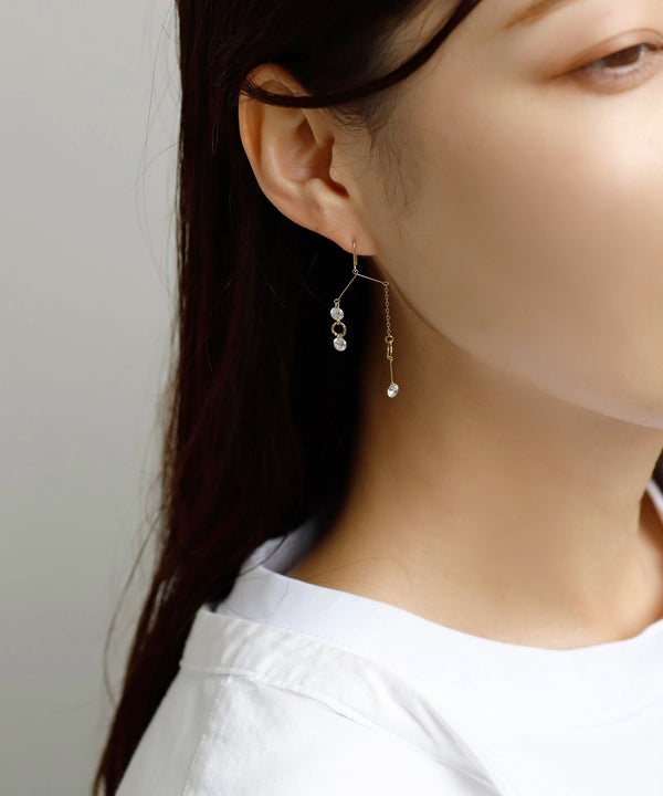 【SANPO ONLINE限定】ヤジロベエピアス[Sheerchic]