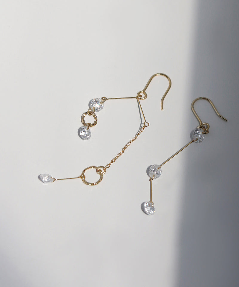 【SANPO ONLINE限定】ヤジロベエピアス[Sheerchic]