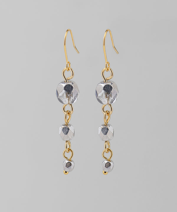 [Online Exclusive] Cut Glass Earrings [C]