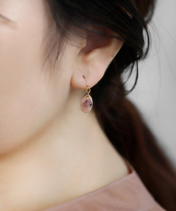 【SANPO ONLINE限定】あじさい×天然石ピアス[A]