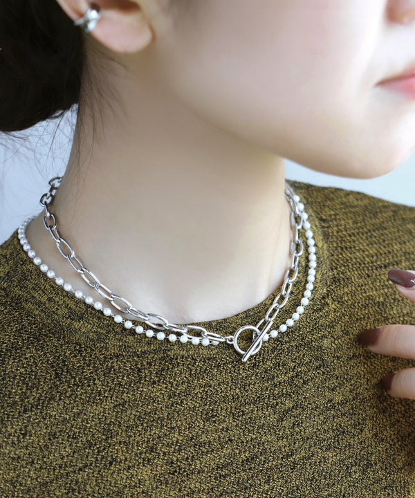 Pearl and chain mantel necklace [C]