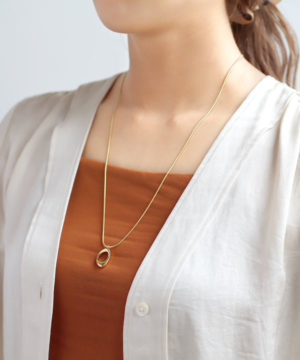 ニュアンスメタルチャームネックレス