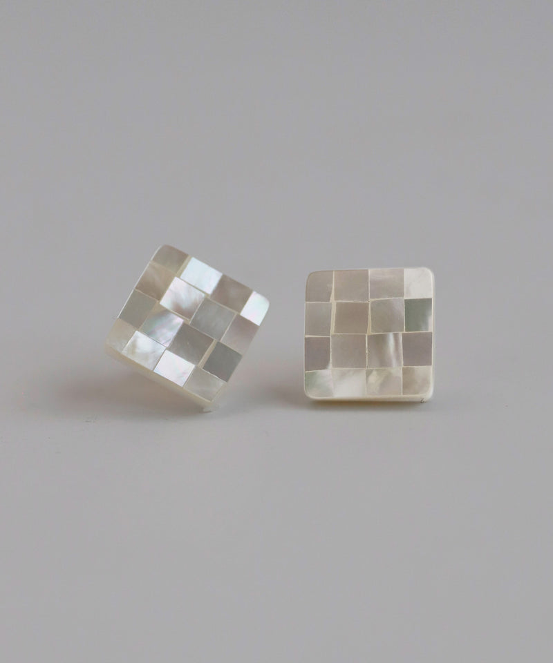 シェルスクエアピアス[Ownideal]