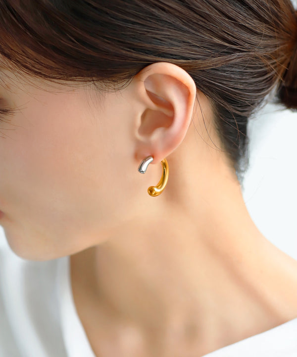 【ステンレス】コンビカラーバックキャッチピアス