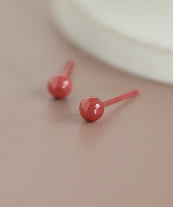 カラースフィアピアス