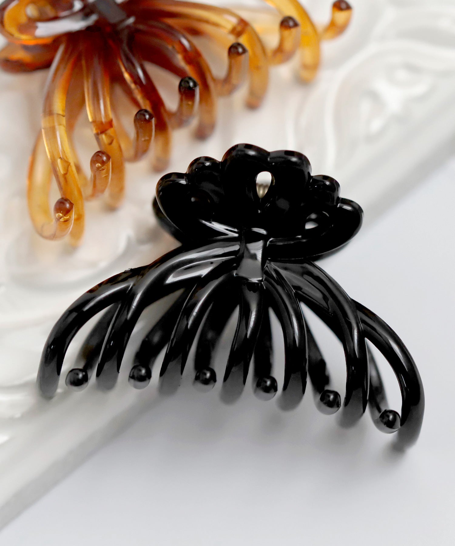 ANEMONE】シックカラーのフラワーバンス｜SANPO ONLINE(サンポー