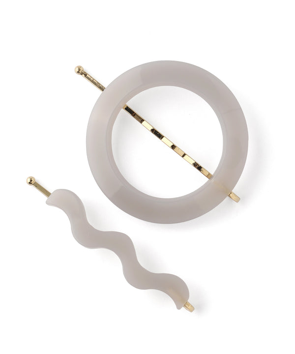 夏の日差しに艶めく、クリアアクセサリー 31