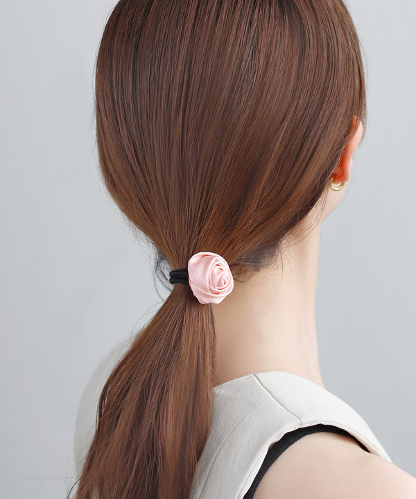 サテンローズヘアゴム