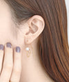 パール×ニュアンスラインフックピアス