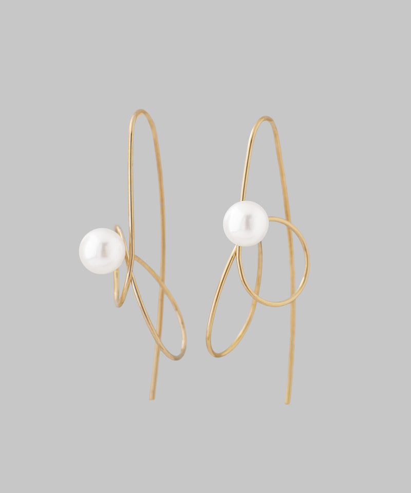 パール×ニュアンスラインフックピアス
