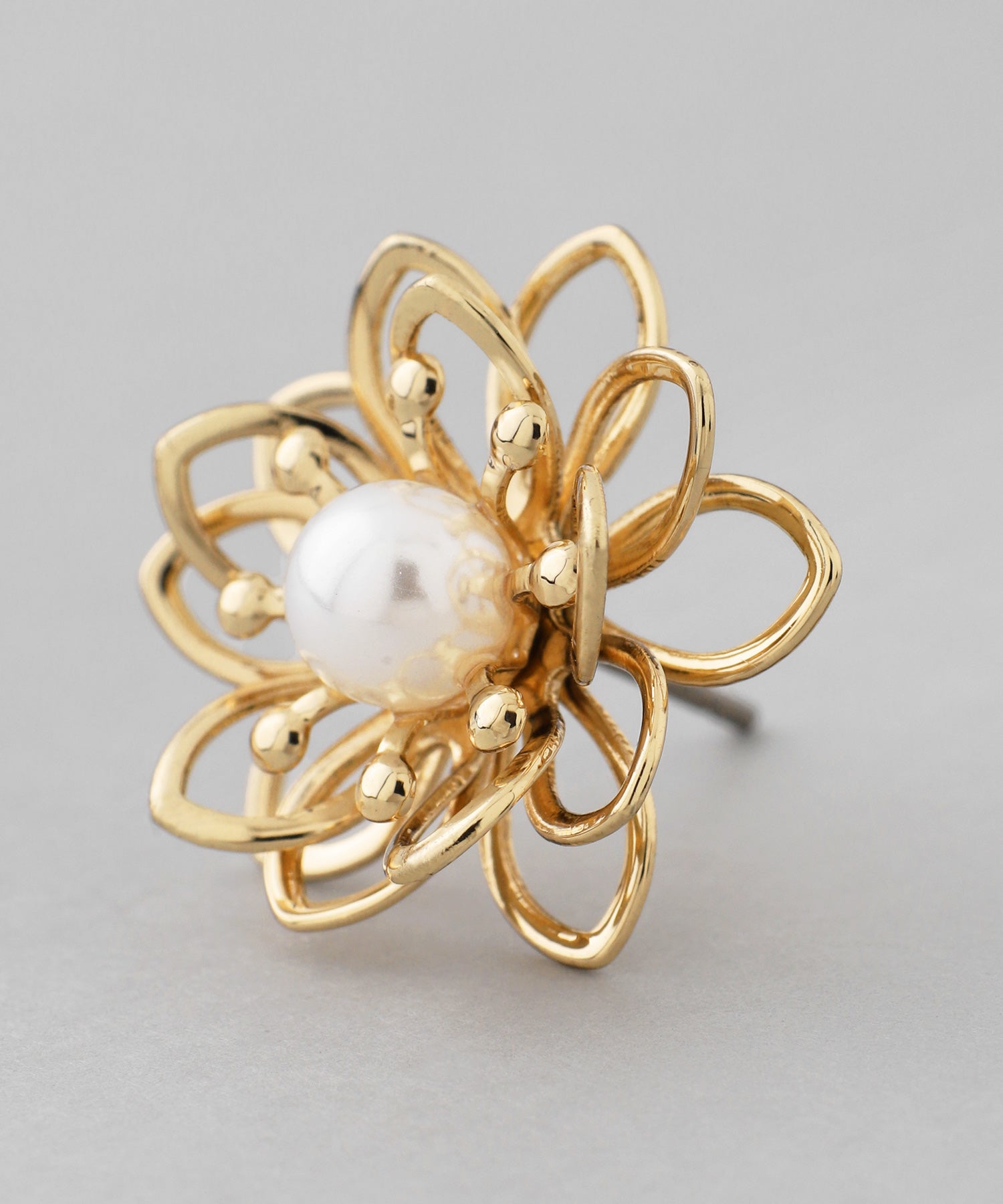 ANEMONE】パール×メタルフラワーピアス｜アネモネ・シエナロゼ