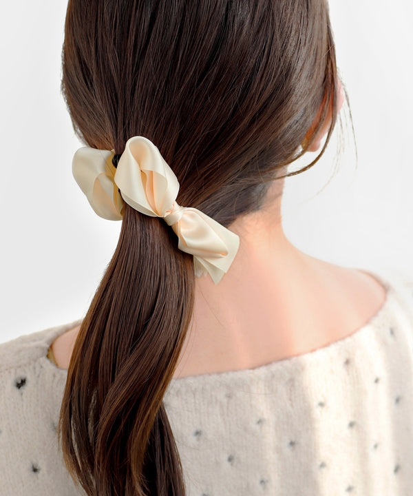 重なりリボンバナナクリップ