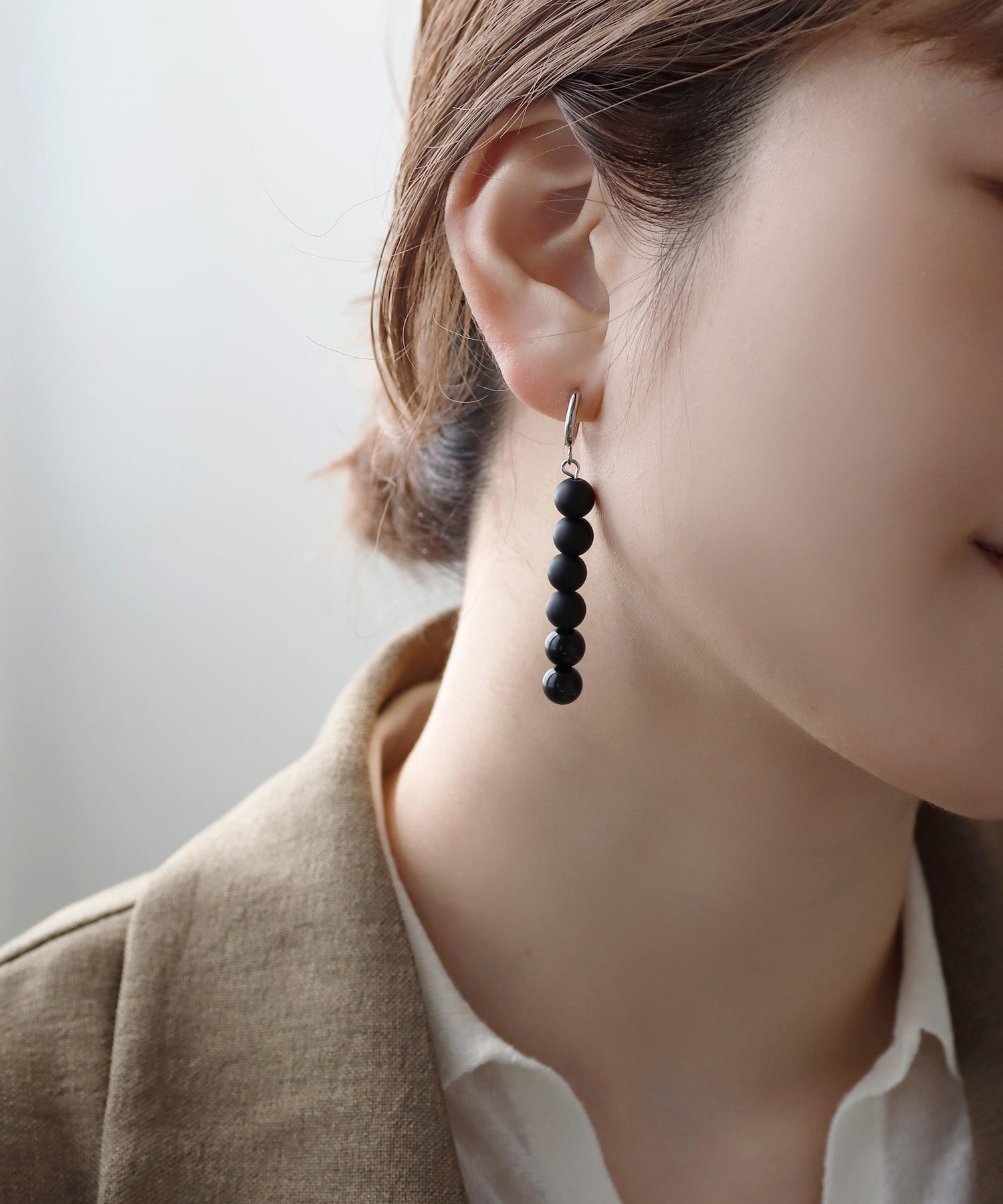 mimi33】オニキスフープピアス[Ownideal]｜アネモネ・シエナロゼ