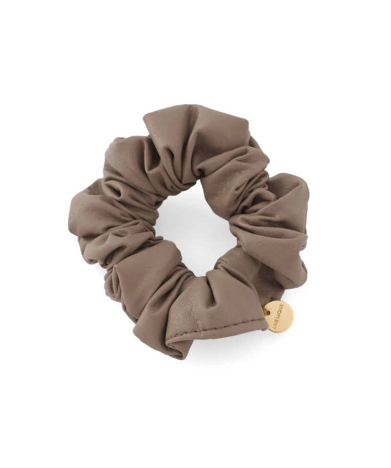 シックカラーレザー調シュシュ[S]