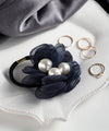 Airy flower and big pearl hair tie