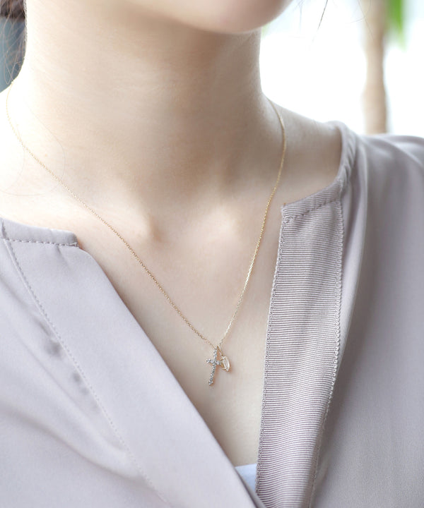 Birthday Stone Neck Charm [June - Moonstone]