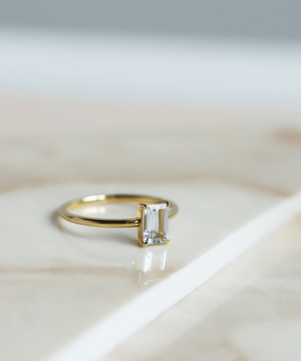 バースデーストーン・リング[3月・アクアマリン]