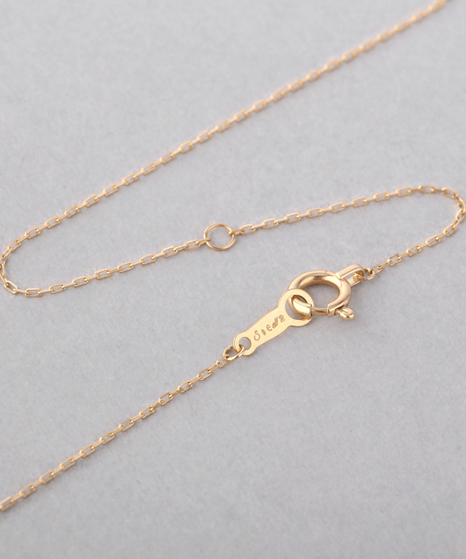 SIENA ネックレス　10Kダイヤ クリーニング済 SIENA ROSE】三つ星ダイヤラインのネックレス｜SANPO ONLINE