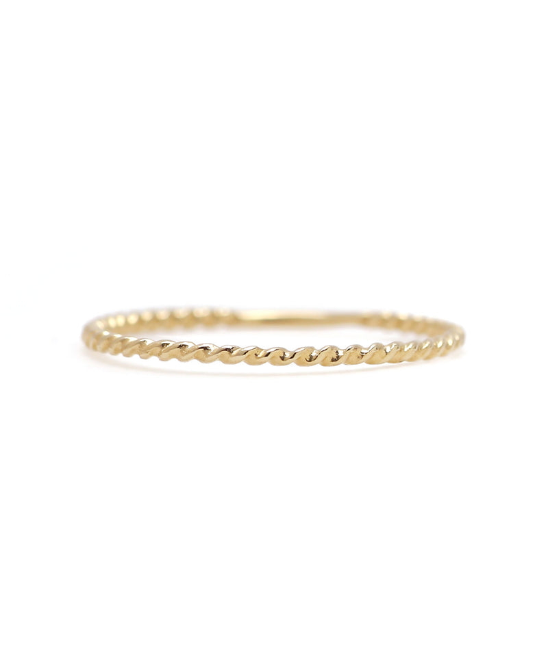 Dainty Ring [Screw]