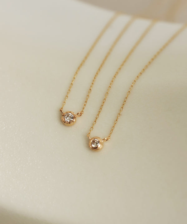 ダイヤモンドネックレス[8本ツメ・0.04ct]