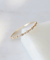 ハーフエタニティリング[0.1ct]