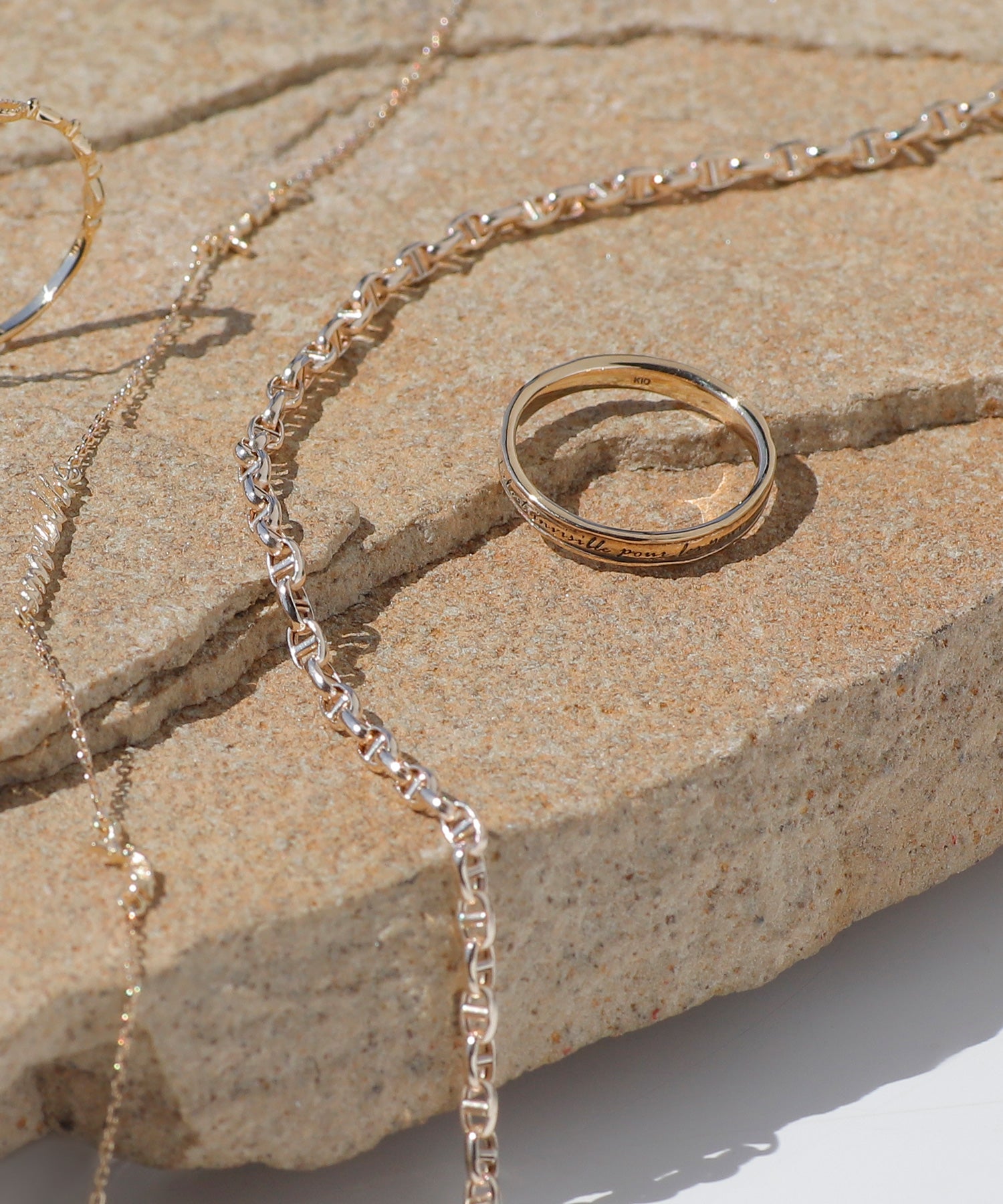 SIENA ROSE】【オンライン限定】世界の美しい名言リング｜SANPO