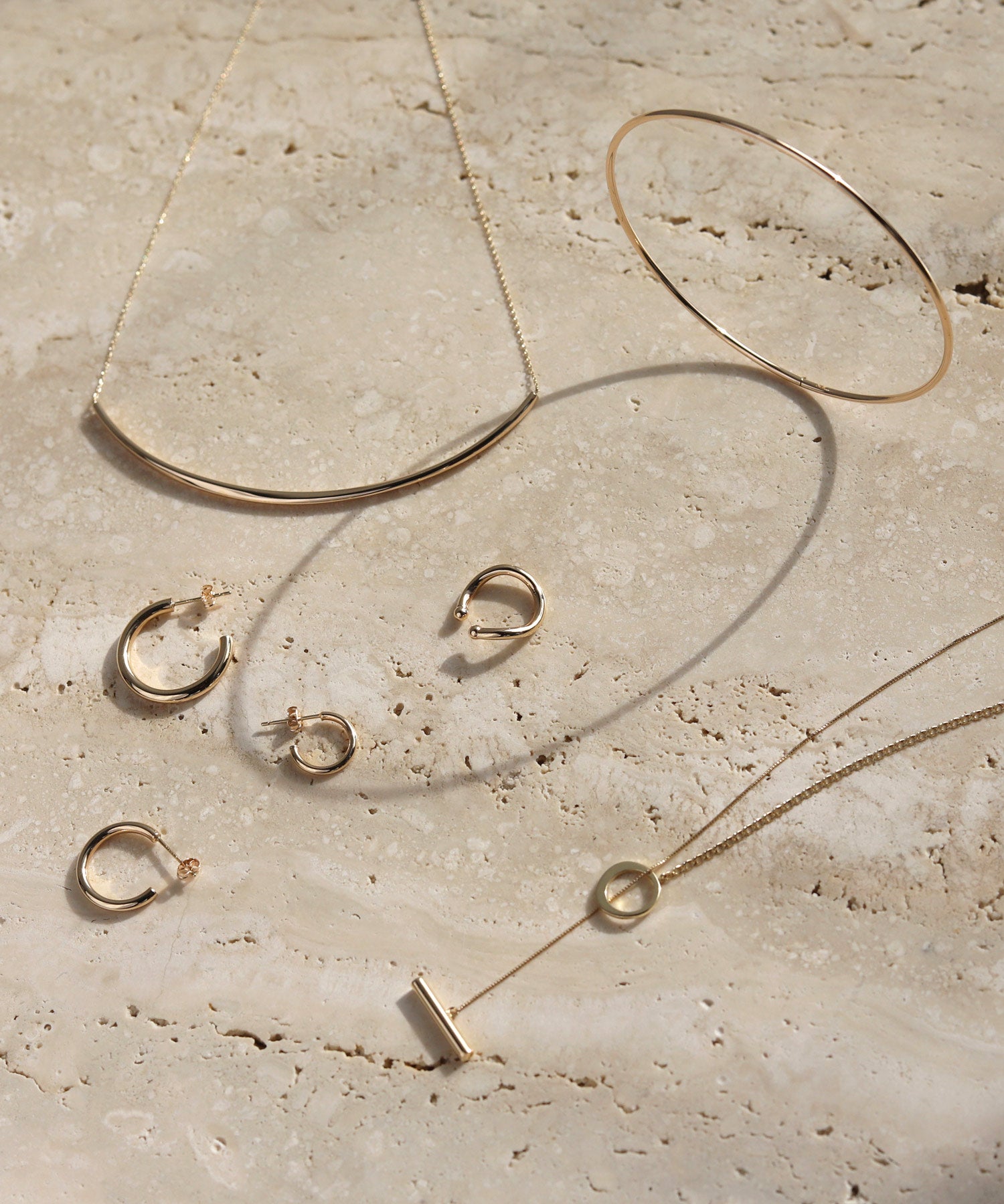 SIENA ROSE】パイプハーフフープピアス[M]｜SANPO ONLINE(サンポー