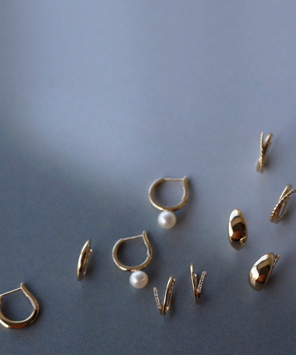 Drop Wide Snap Earrings