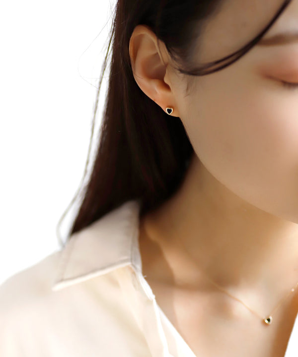 Classical Heart Earrings