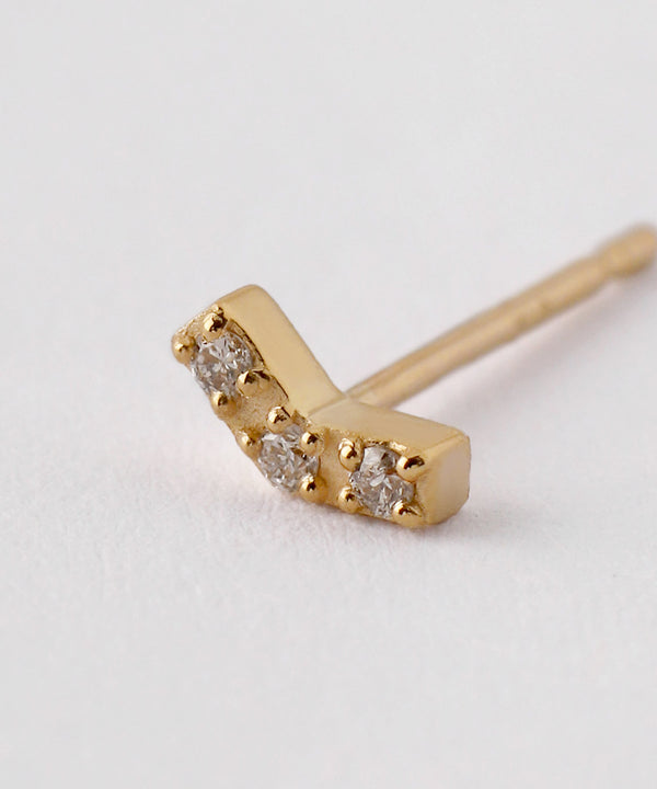 petit・シャープラインダイヤピアス