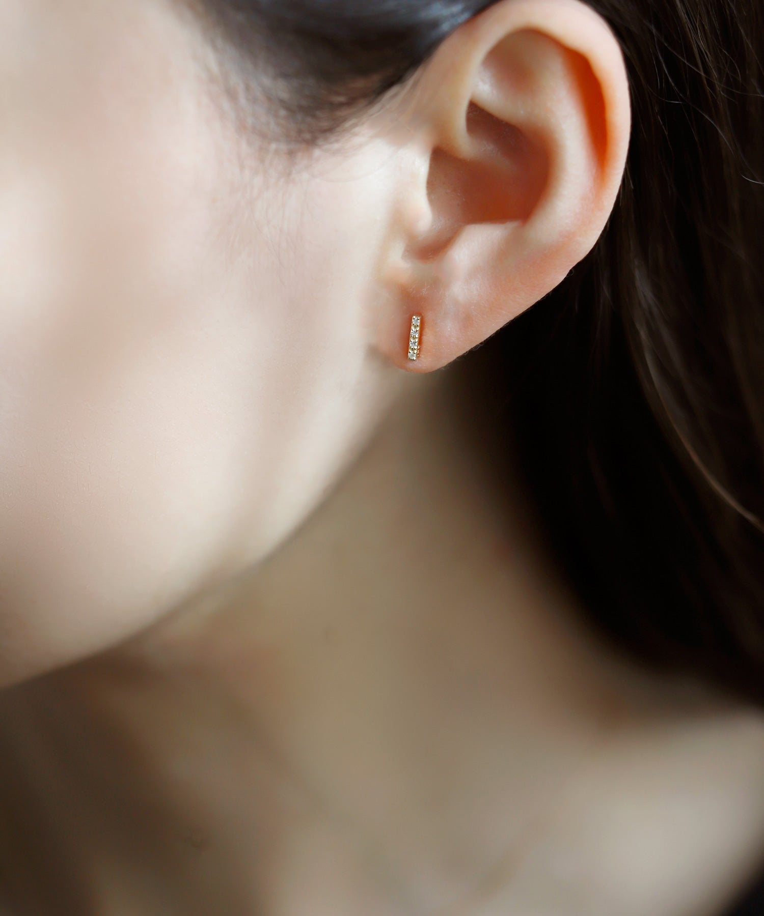 SIENA ROSE】petit・スリムダイヤバーピアス｜SANPO ONLINE(サンポー