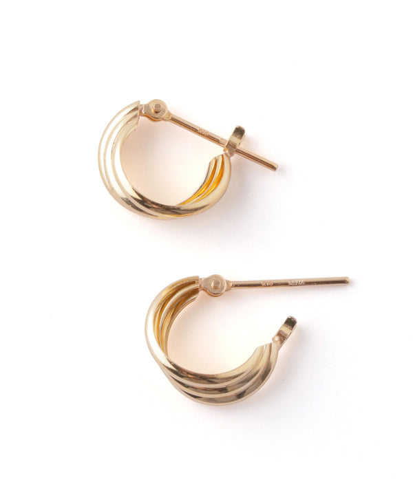 トリプルフープピアス