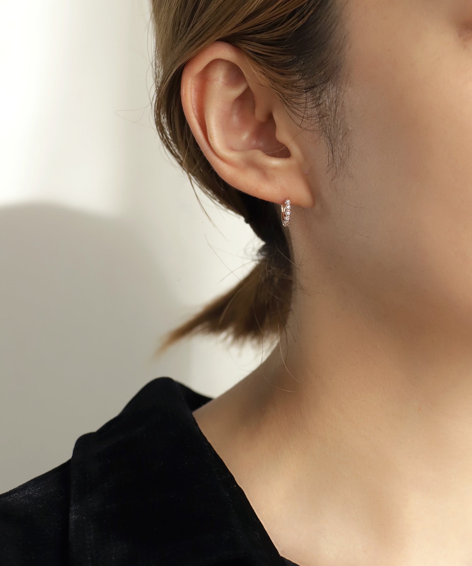 SIENA ROSE】ROSETEN・6粒ダイヤミルフープピアス｜SANPO ONLINE