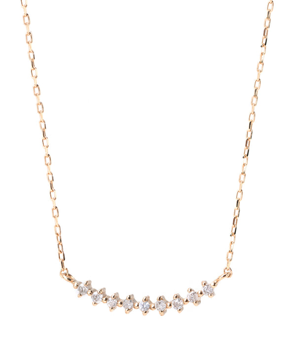 Curved 9-diamond necklace