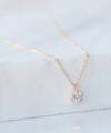 大粒ダイヤモンドのネックレス[0.3ct]
