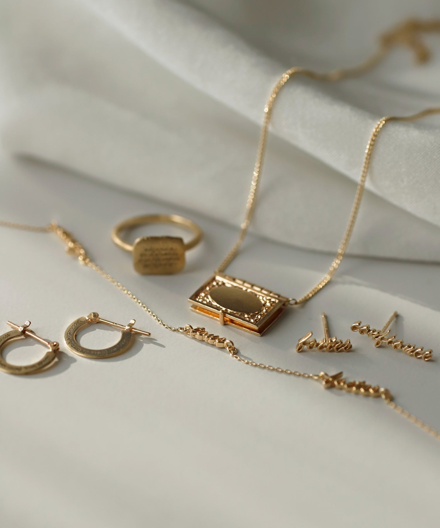 シャンカリ ペンダントトップ 望む物事を実行するパワーと過去の傷を糧に前に進む シャンカリジュエリー・ペンダント – MOON | 日本最大の品揃え