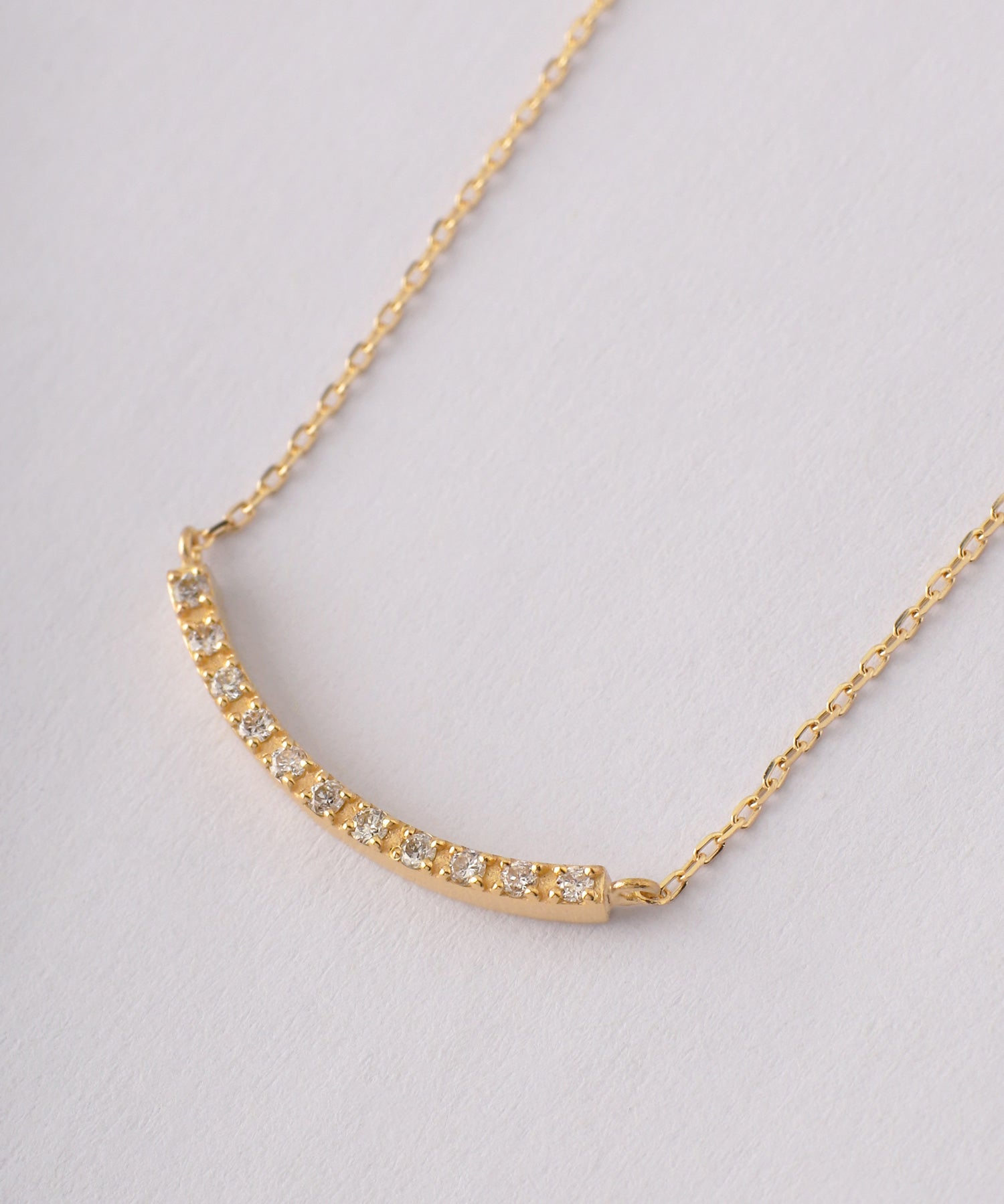 SIENA ネックレス　10Kダイヤ クリーニング済 SIENA ROSE】カーブを描く9粒ダイヤのネックレス｜SANPO ONLINE