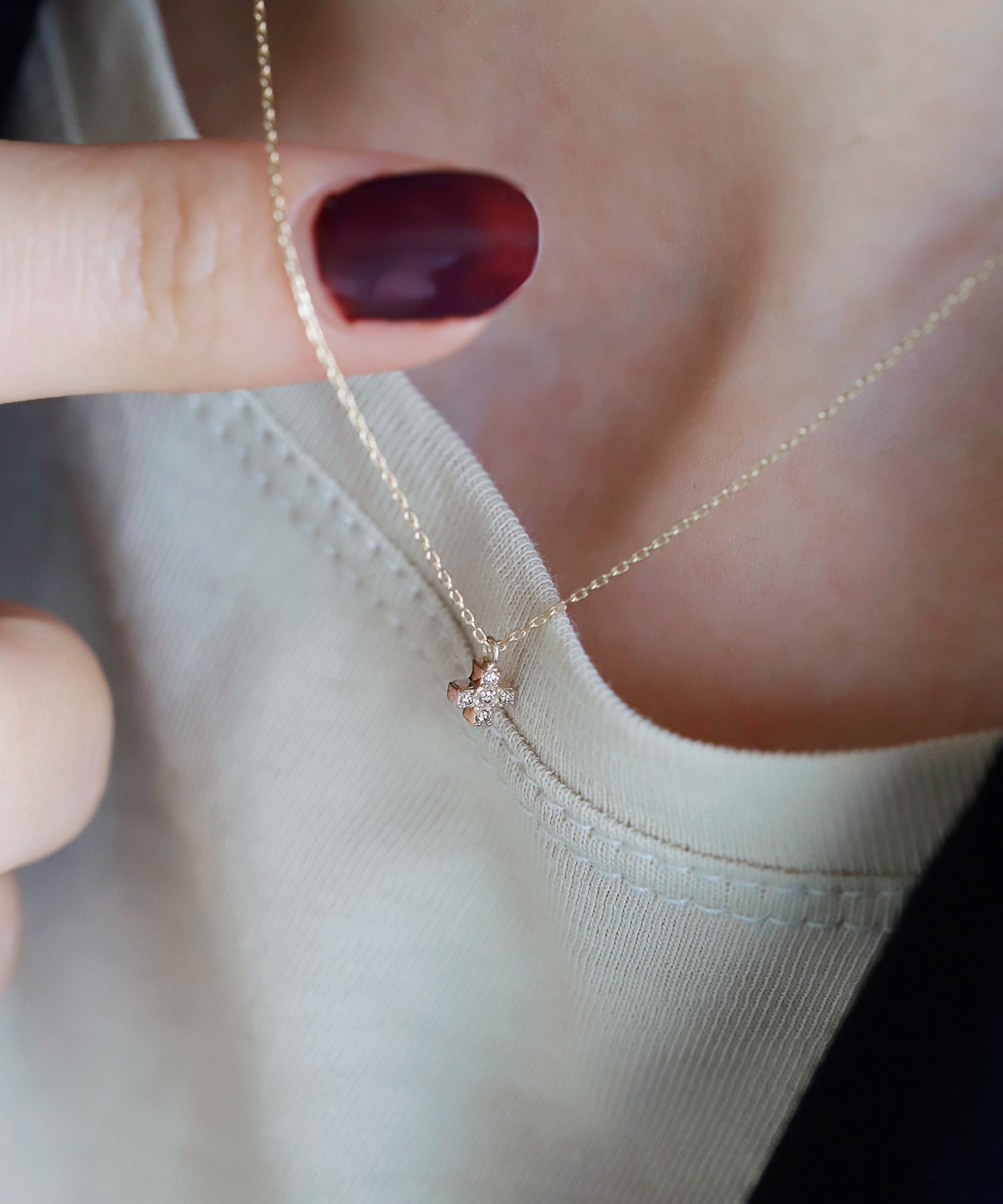 SIENAROSE】クロスダイヤネックレス｜アネモネ・シエナロゼ・ミミサン