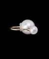 【オンライン限定】Cラインのパールキャッチピアス[2粒パール]
