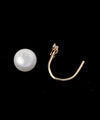 【オンライン限定】Cラインのパールキャッチピアス[ダイヤモンド]