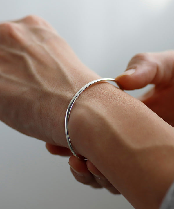 [Online Exclusive] Toi et Moi Pair of Bangles [vague (Wave)] [Men's]