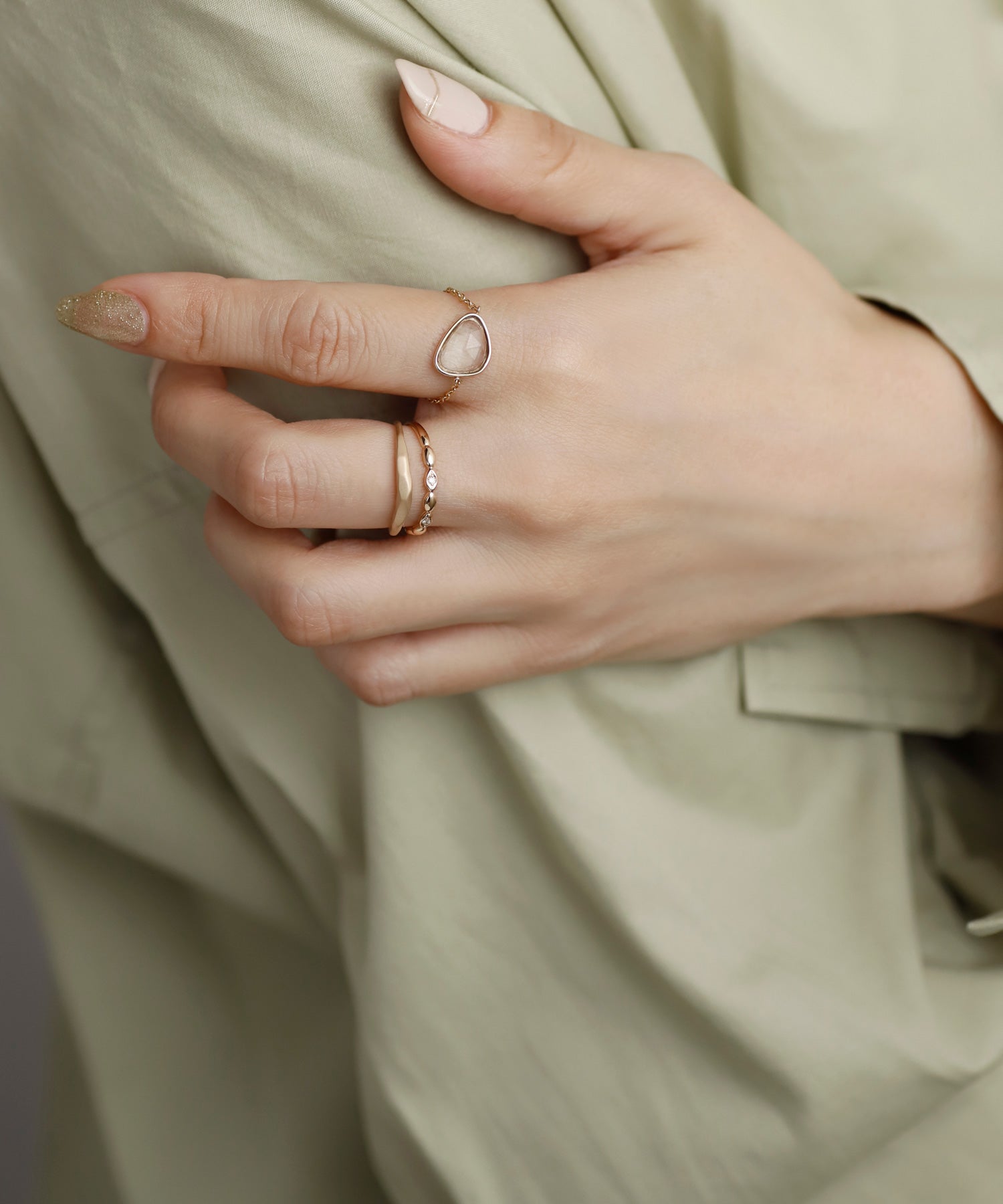 SIENA ROSE】LAUREL・シードモチーフ3粒ダイヤリング｜SANPO