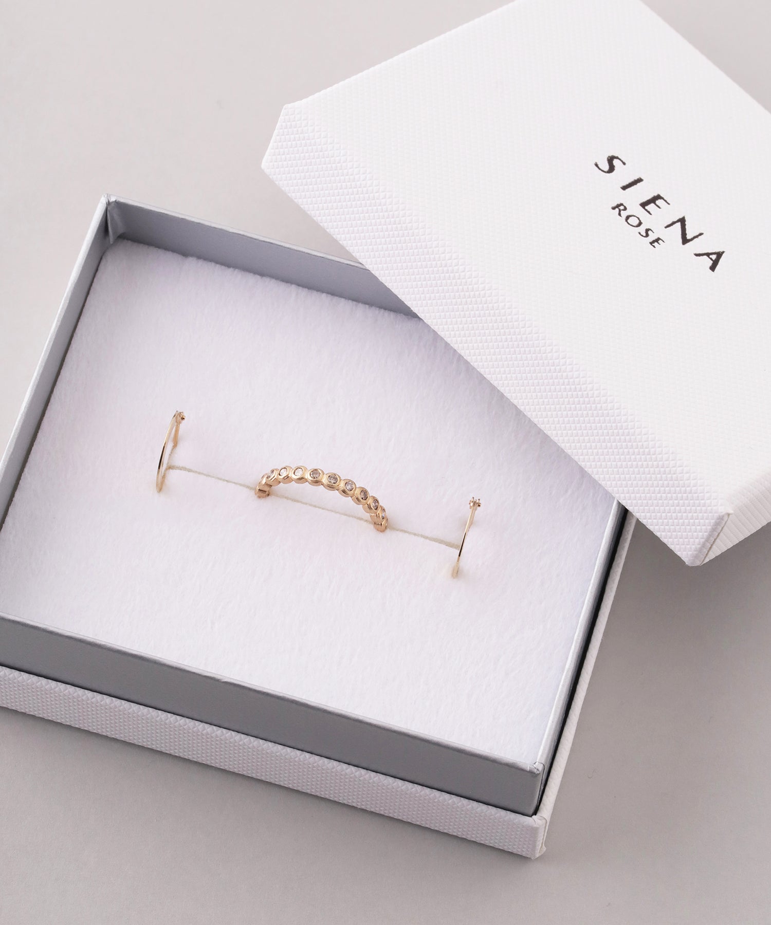 SIENA ROSE】HAPPY BAG 2026[18～19万円相当]｜SANPO ONLINE(サンポー