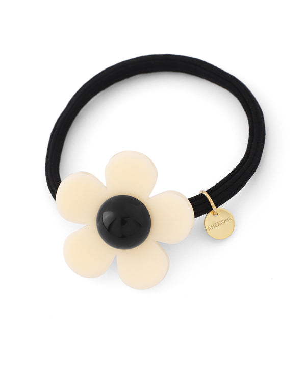 大人の&quot;かわいさ&quot;をつくるフラワーアクセサリー 16