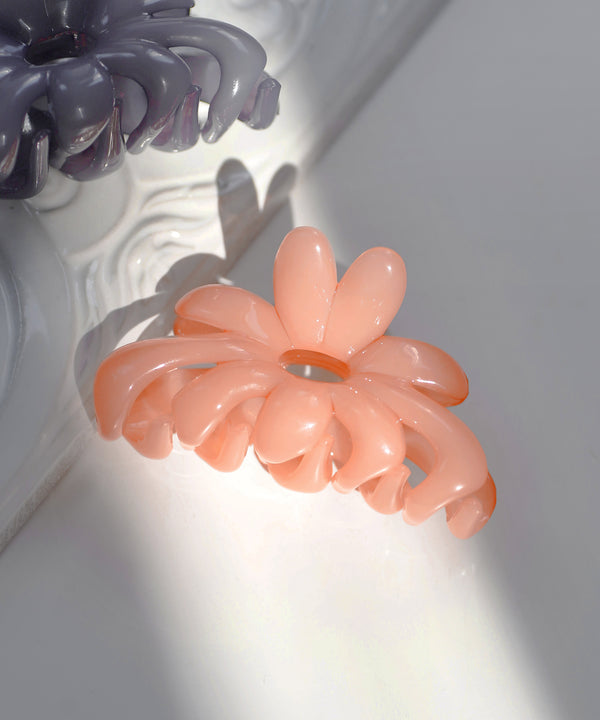 Nuanced Color Flower Buns