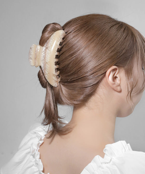 Multi-patterned bun