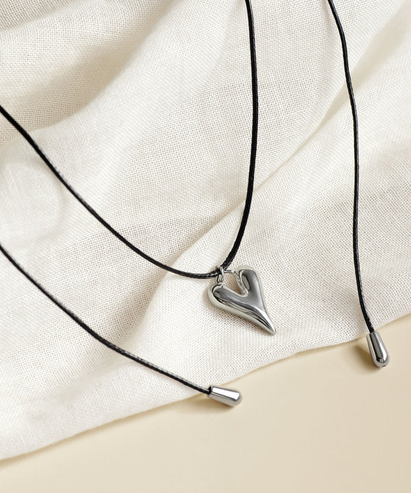 メタルハートコードネックレス