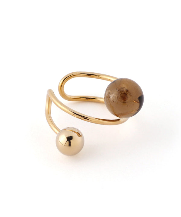 夏の日差しに艶めく、クリアアクセサリー 46