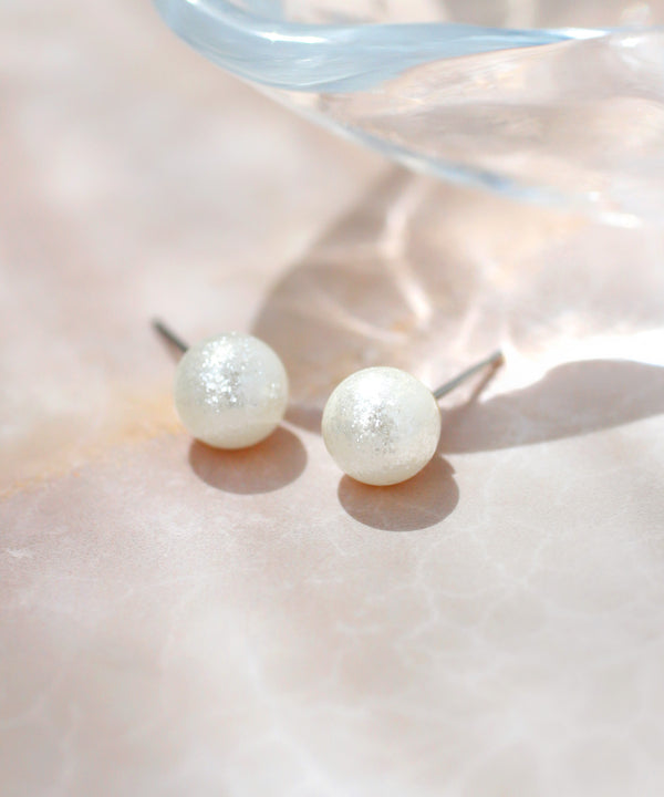 シャイニーパールミニピアス