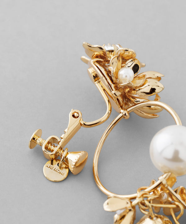 パール×メタルフラワーイヤリング[Hanayome]